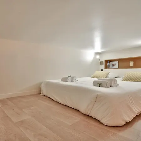 Paradise In The Center Of - Le Marais * Paříž