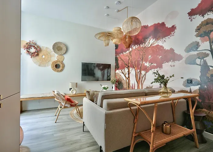 Paradise In The Center Of - Le Marais